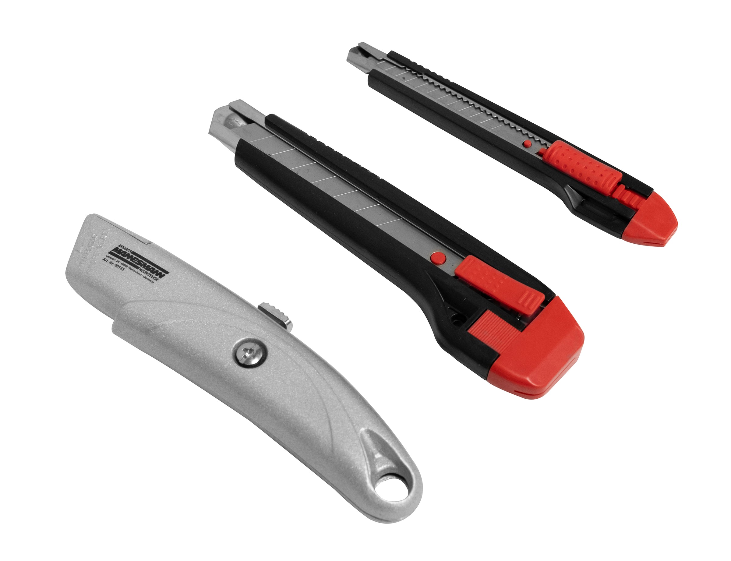 Ensemble de couteaux 33 pièces.