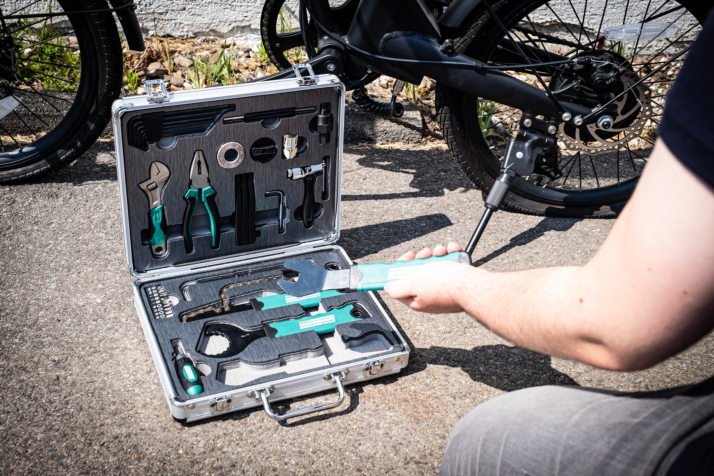 Bicycle tool kit