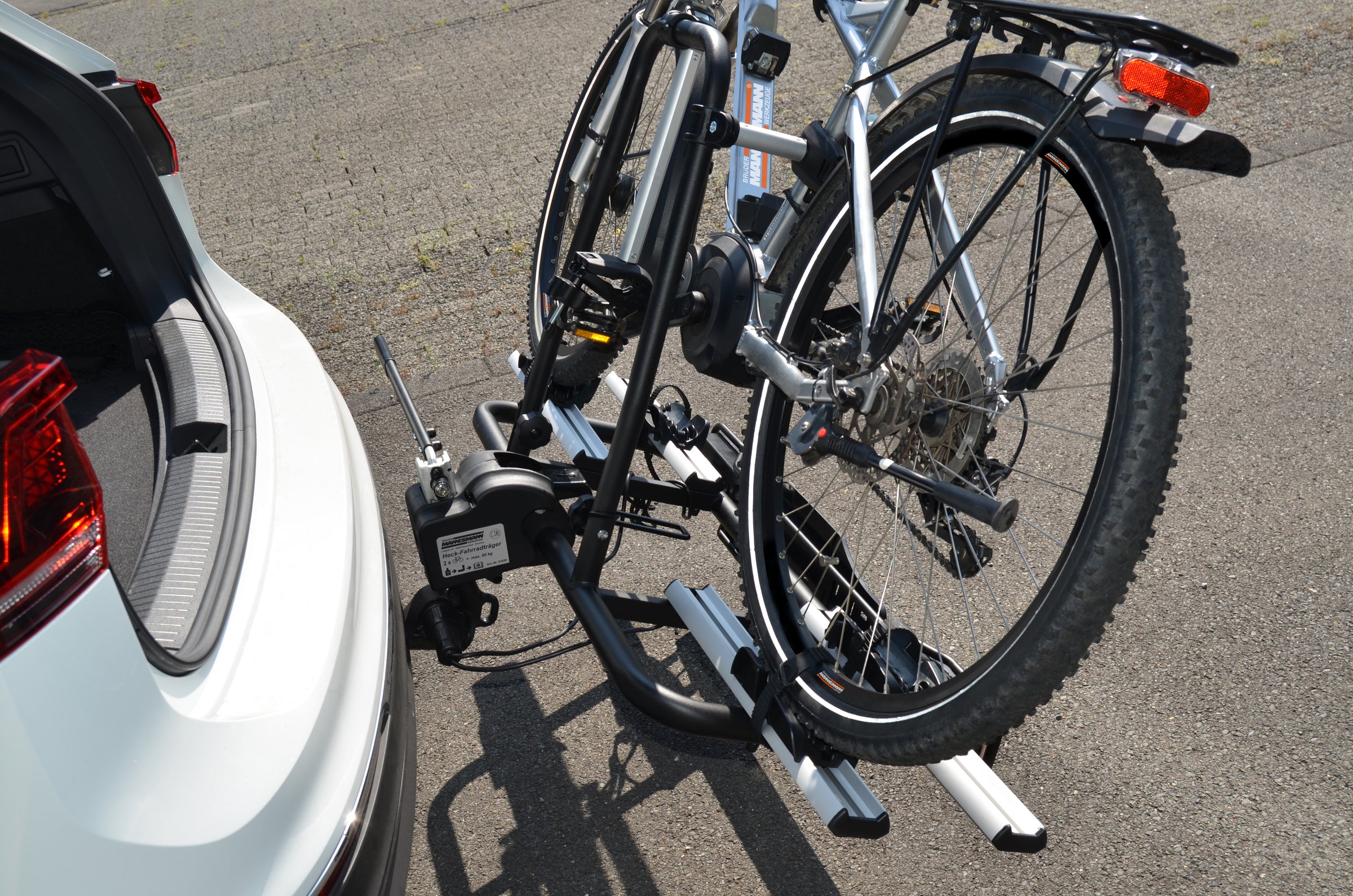 REAR BIKE CARRIER FOR 2 E-BIKES