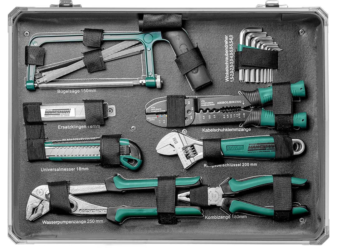 124 pieces Tool set in aluminum case