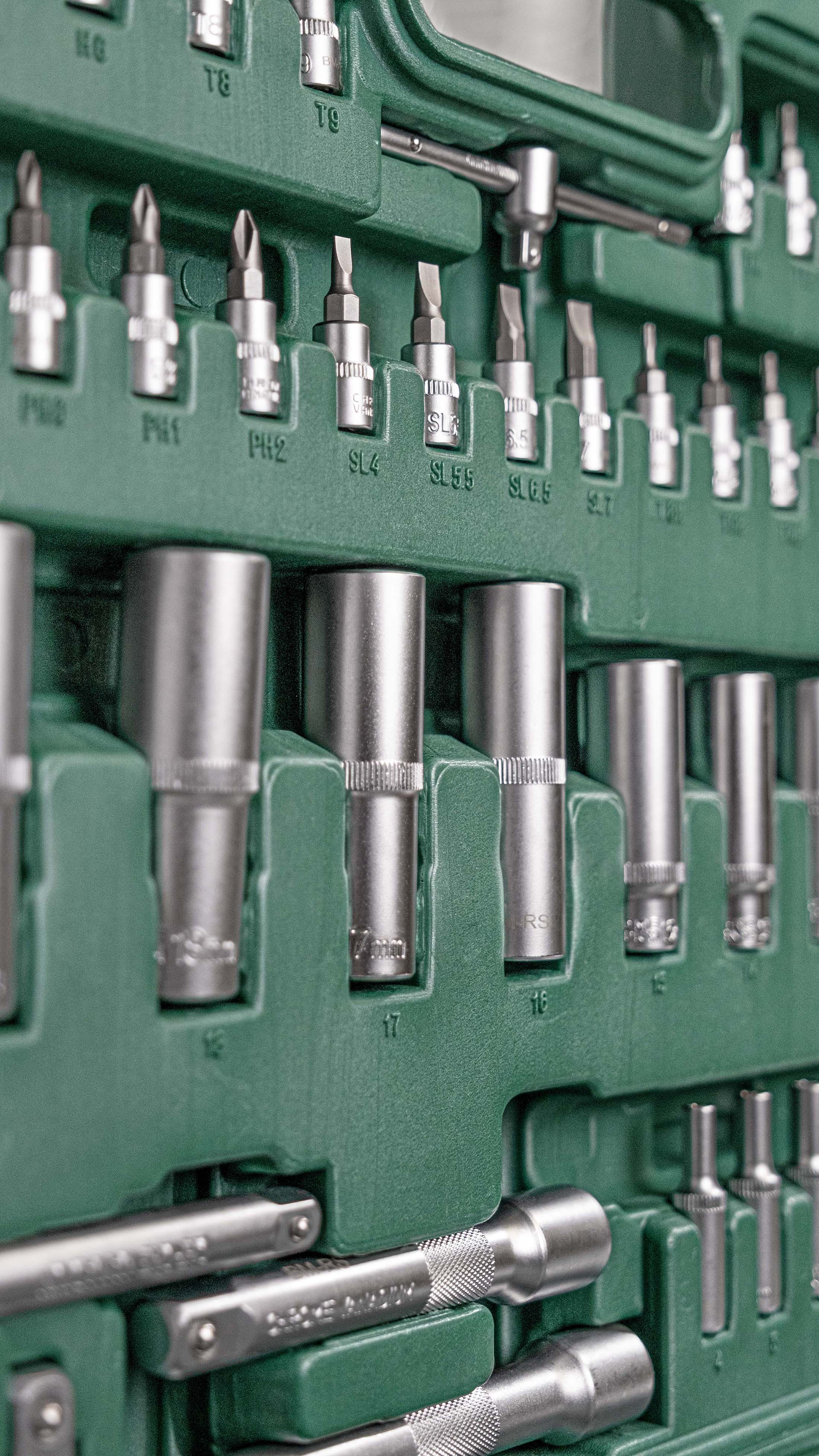 Steckschlüsselsatz 179-tlg., 1/4"+3/8"+1/2"